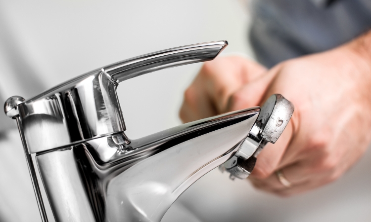 leaking tap repair