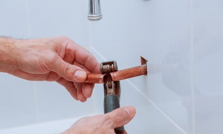 How to Repair a Copper Pipe